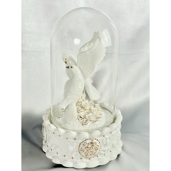 Love Doves Sculpture San Fransisco Music Box Co w/ Glass Dome Unchained Melody - Picture 5 of 12